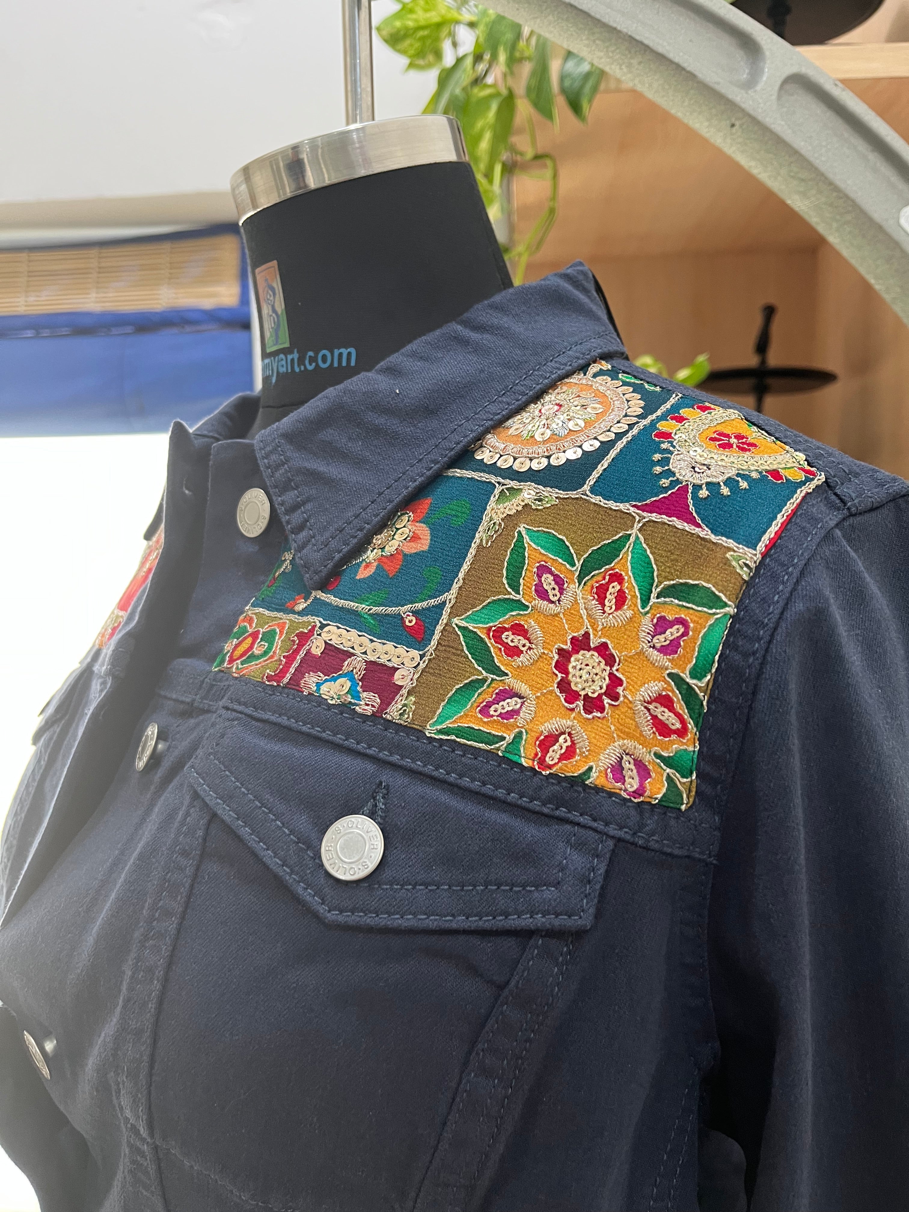 DENIM SHIRT JACKET - SIZE MEDIUM